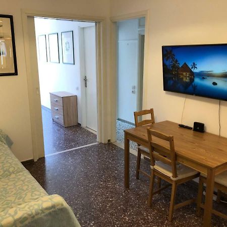 Metaxourgio Spacious Two Bedroom Apartment Athen Eksteriør bilde