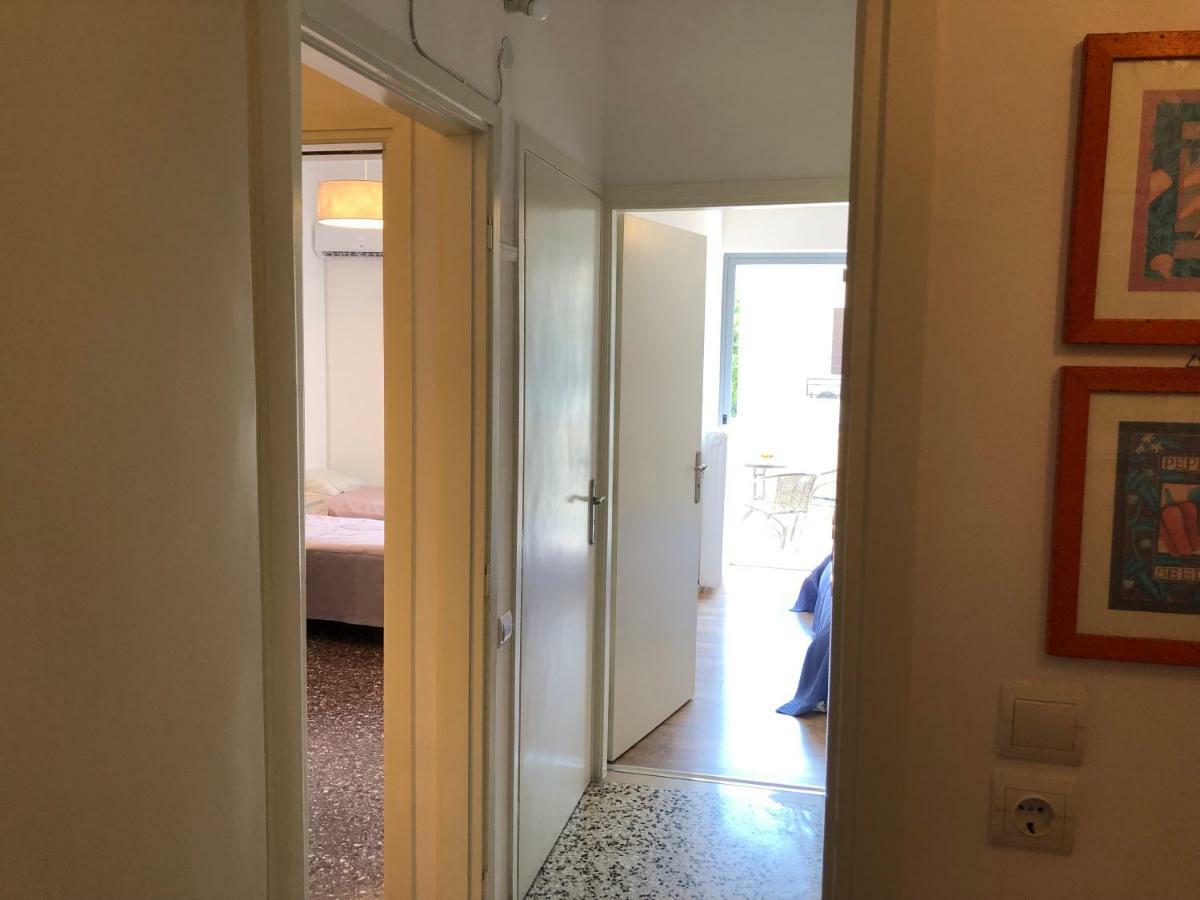Metaxourgio Spacious Two Bedroom Apartment Athen Eksteriør bilde